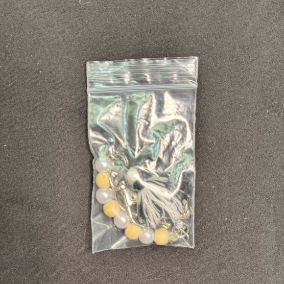 Hand Crafted Modern Pearl Beaded Key Chain With Angel & Tassel - NEW - Picture 11 of 11